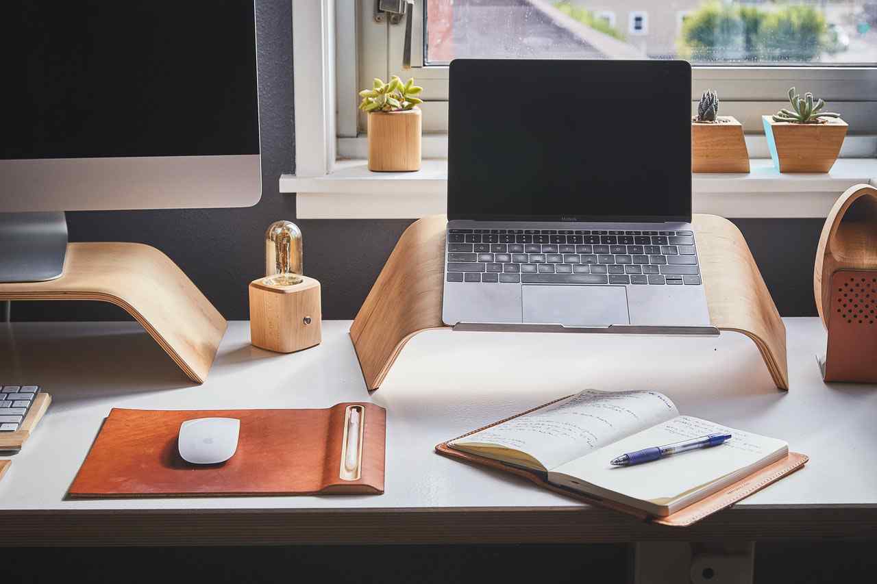 Lucru Online